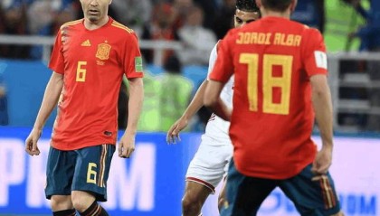  奥斯纳布吕克客场奇迹，补时绝平带走一分